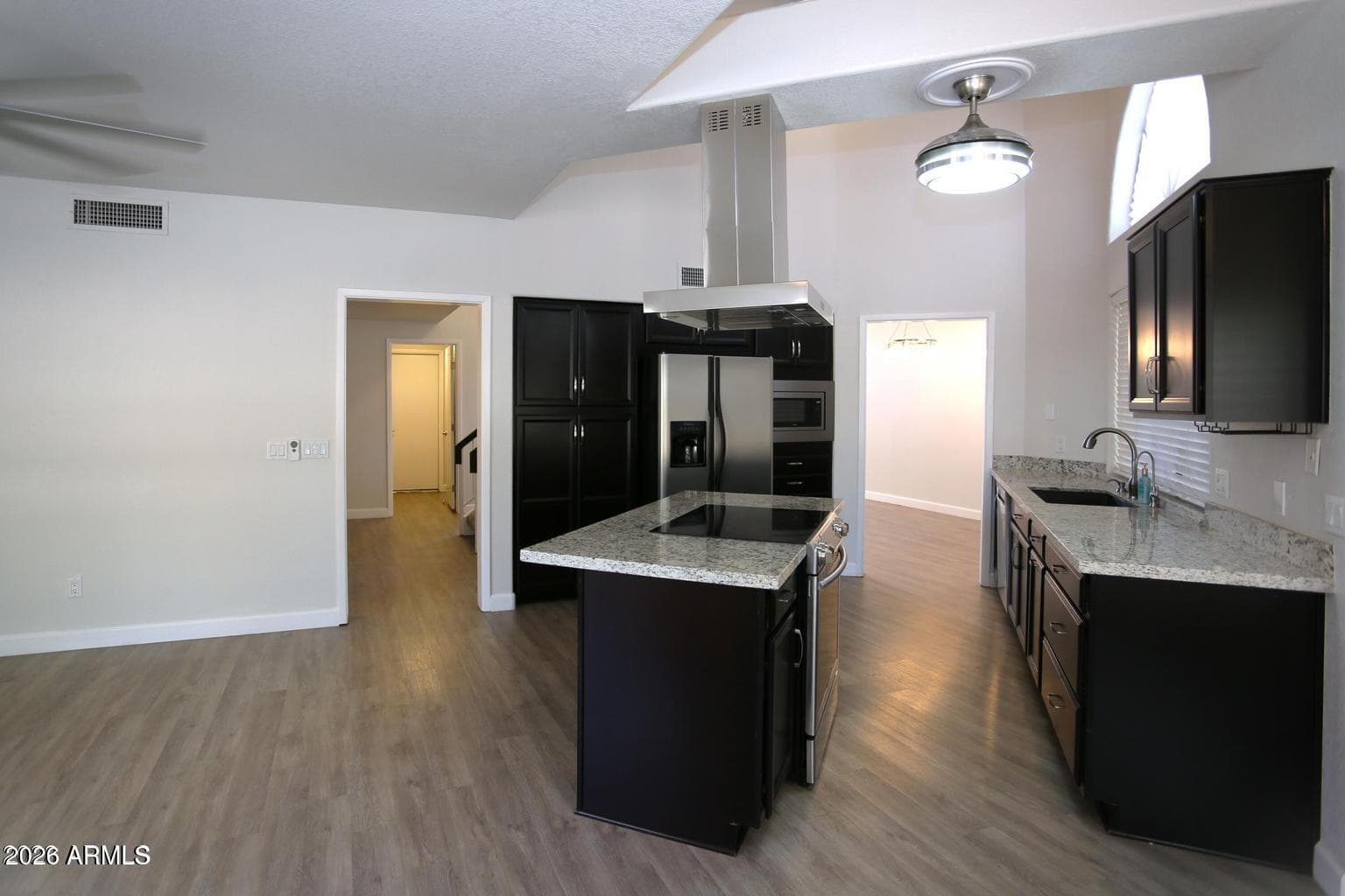 924 E MANOR Drive, Chandler, AZ 85225 — photo 17 of 35