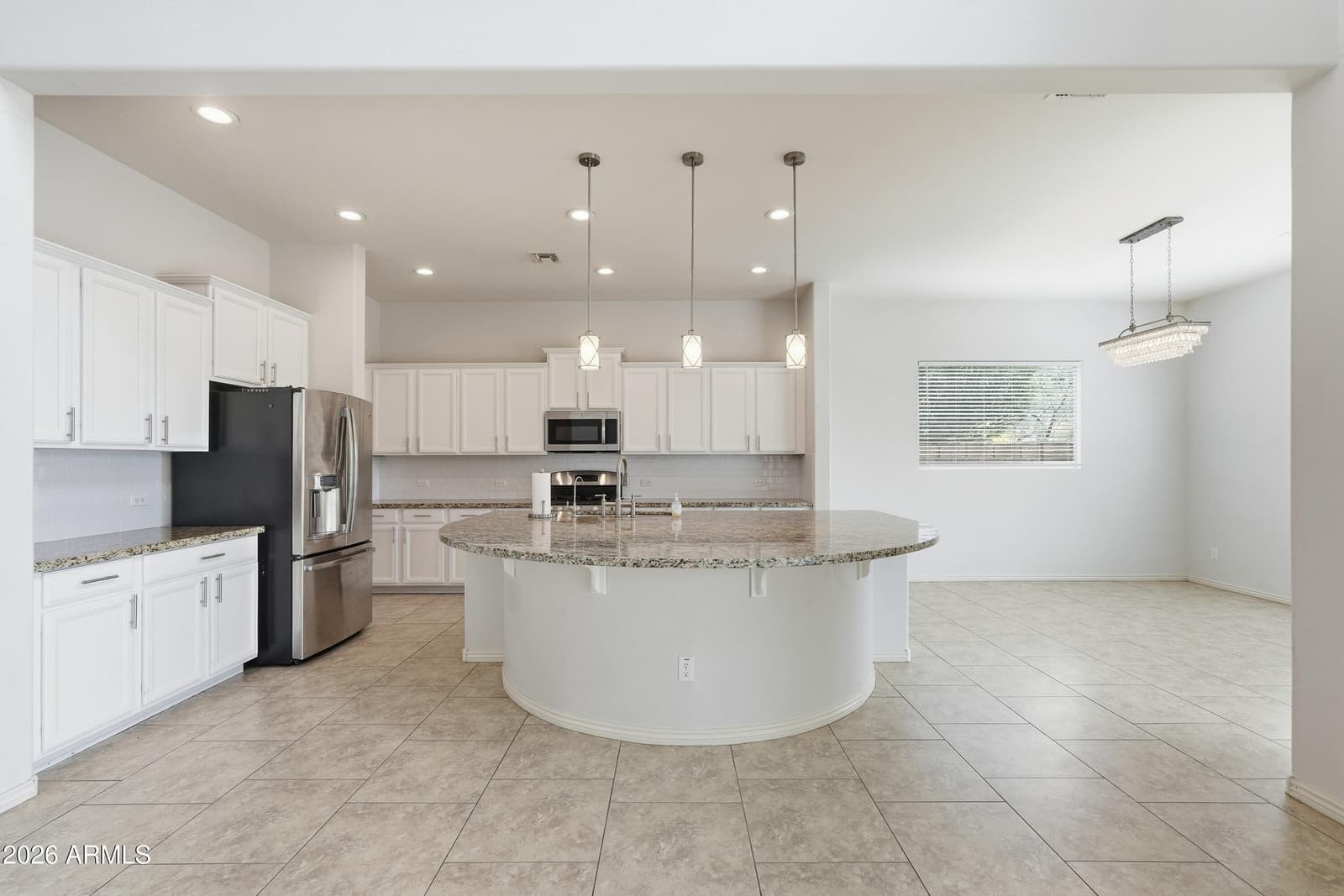 5131 S MARIPOSA Drive, Gilbert, AZ 85298 — photo 5 of 34