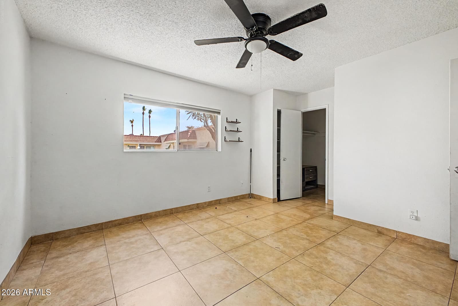 17227 N 16TH Drive 12, Phoenix, AZ 85023 — photo 8 of 25