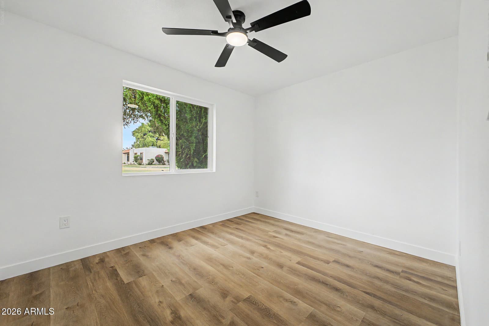 6618 N 46TH Avenue, Glendale, AZ 85301 — photo 15 of 19