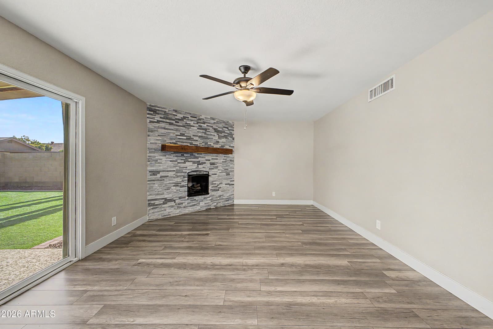 1355 W LOBO Avenue, Mesa, AZ 85202 — photo 5 of 21