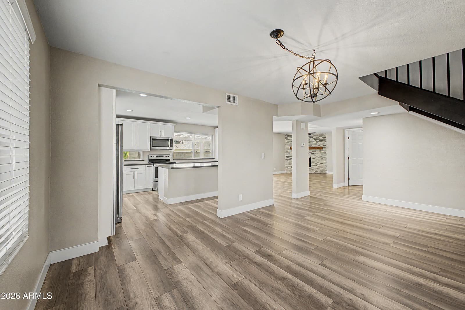 1355 W LOBO Avenue, Mesa, AZ 85202 — photo 4 of 21