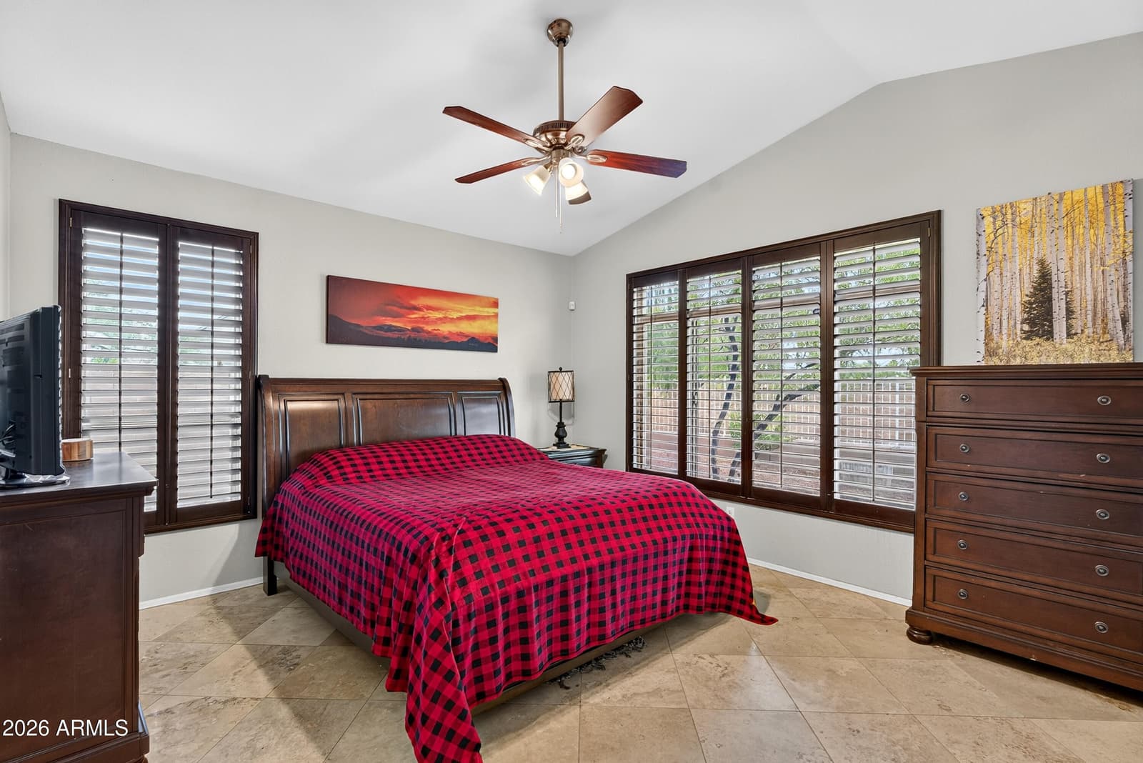 984 S WESTERN SKIES Drive, Gilbert, AZ 85296 — photo 16 of 37