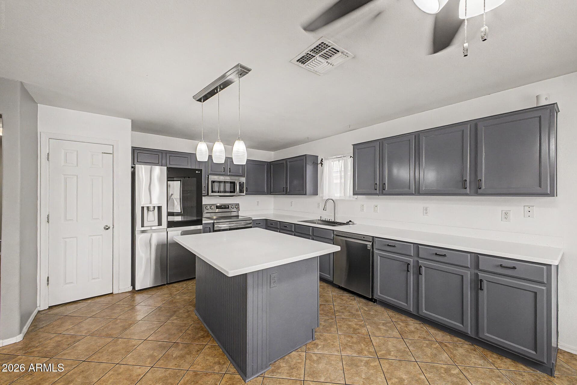 17611 W CALAVAR Road, Surprise, AZ 85388 — photo 11 of 37