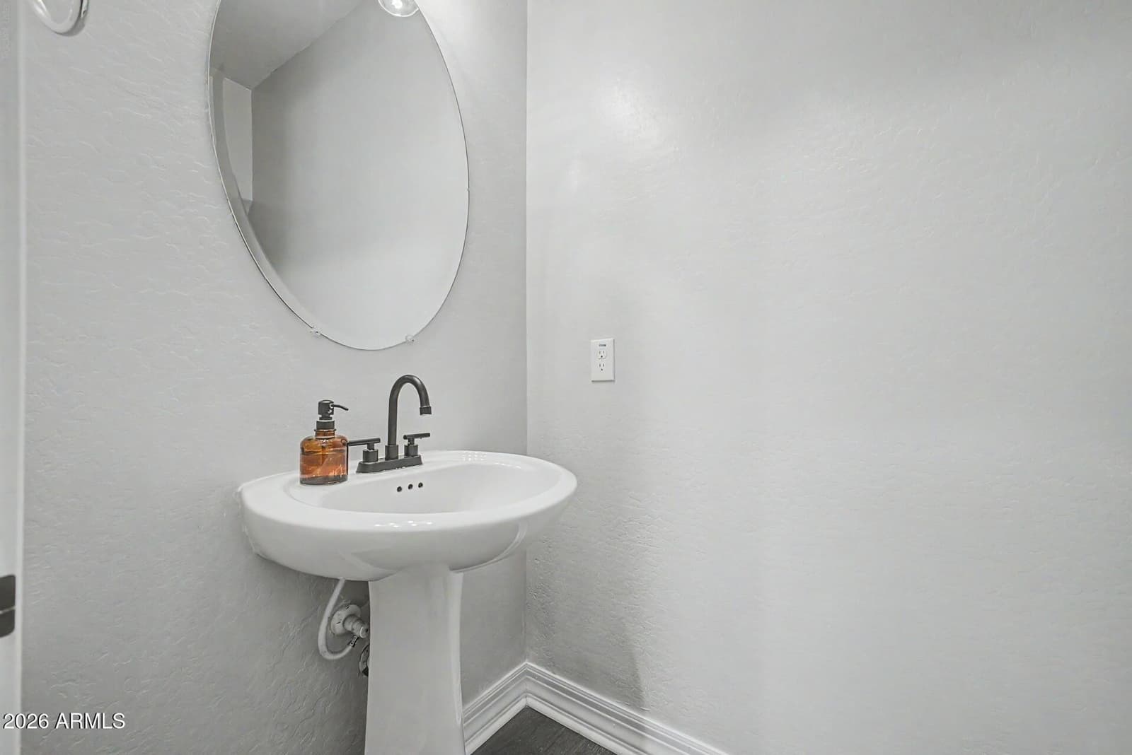 10422 E CORBIN Avenue, Mesa, AZ 85212 — photo 12 of 32