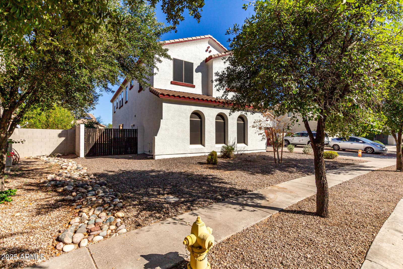 6233 S ROCHESTER Drive, Gilbert, AZ 85298 — photo 2 of 59