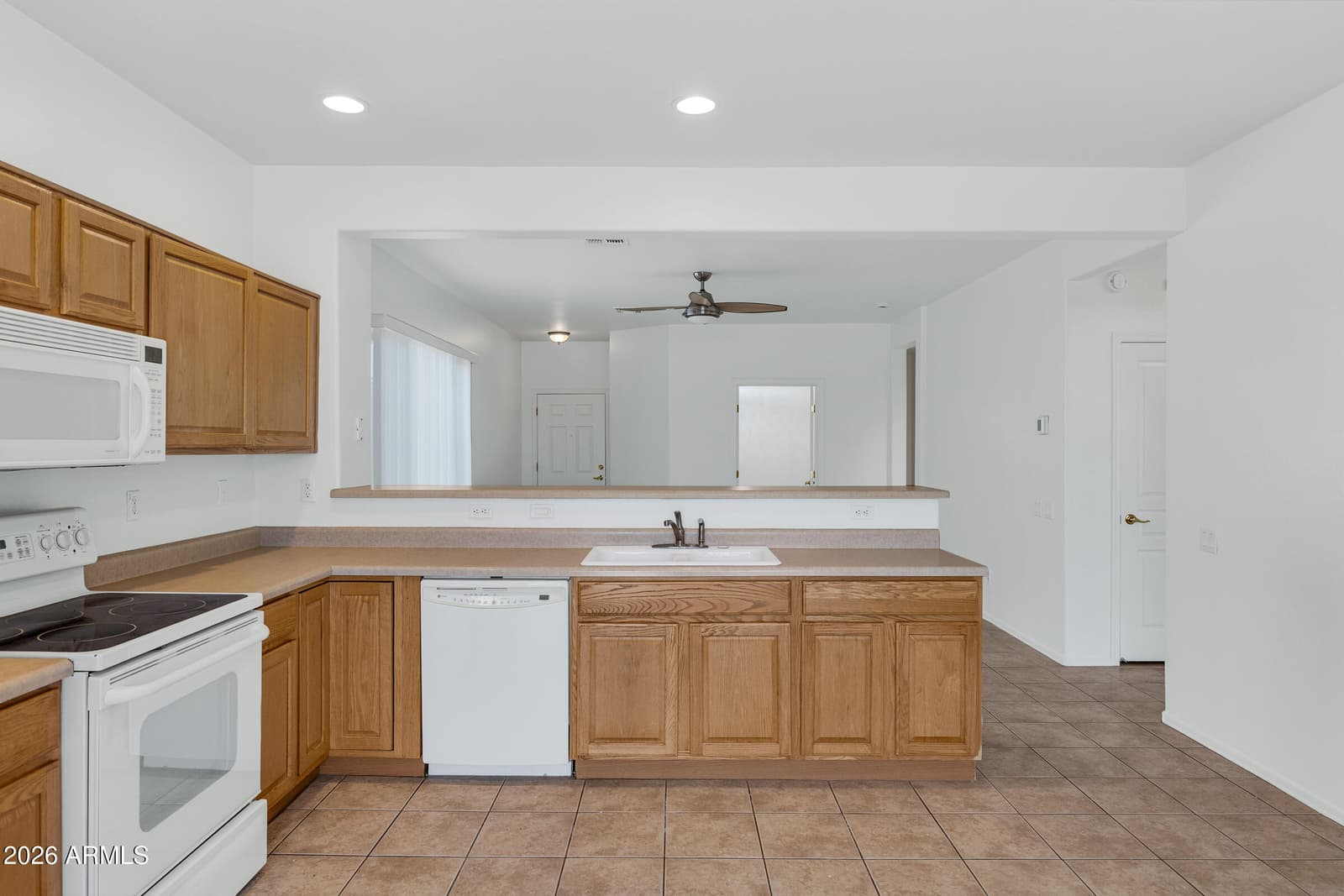 8510 S Mountain Air Lane, Gold Canyon, AZ 85118 — photo 12 of 56