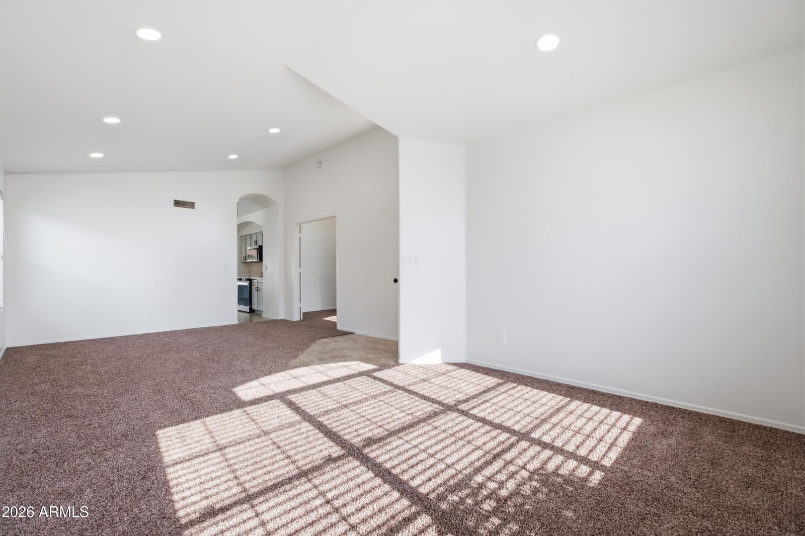 15417 S 45TH Place, Phoenix, AZ 85044 — photo 8 of 35