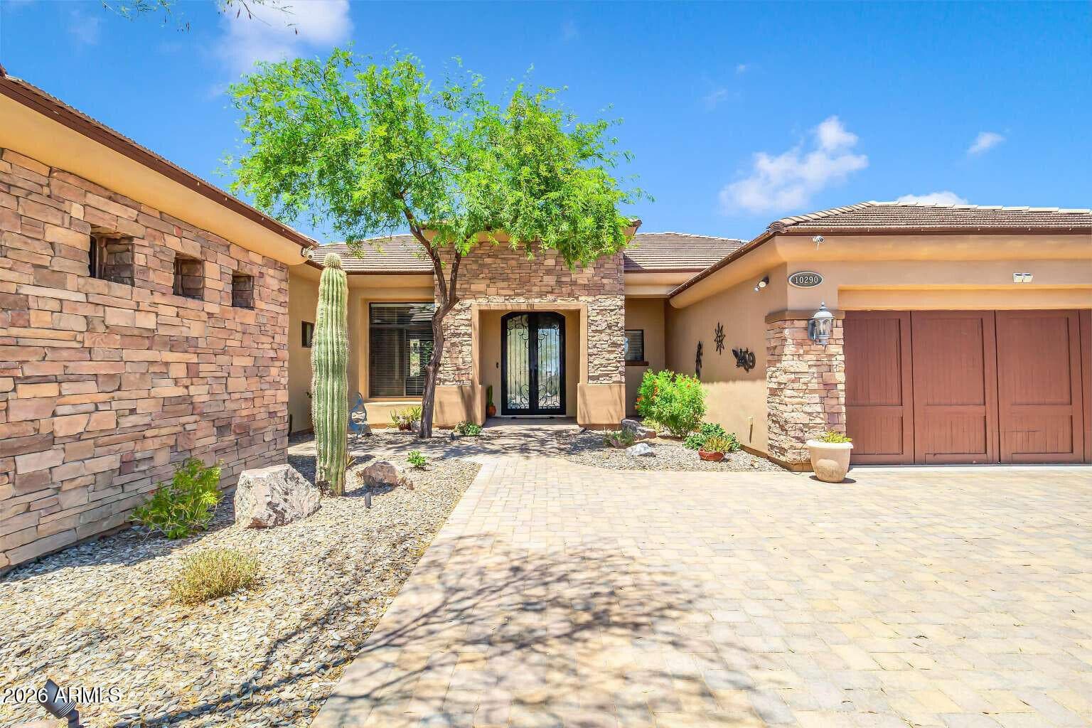 10290 E ENGEL CANYON Way, Gold Canyon, AZ 85118 — photo 5 of 50