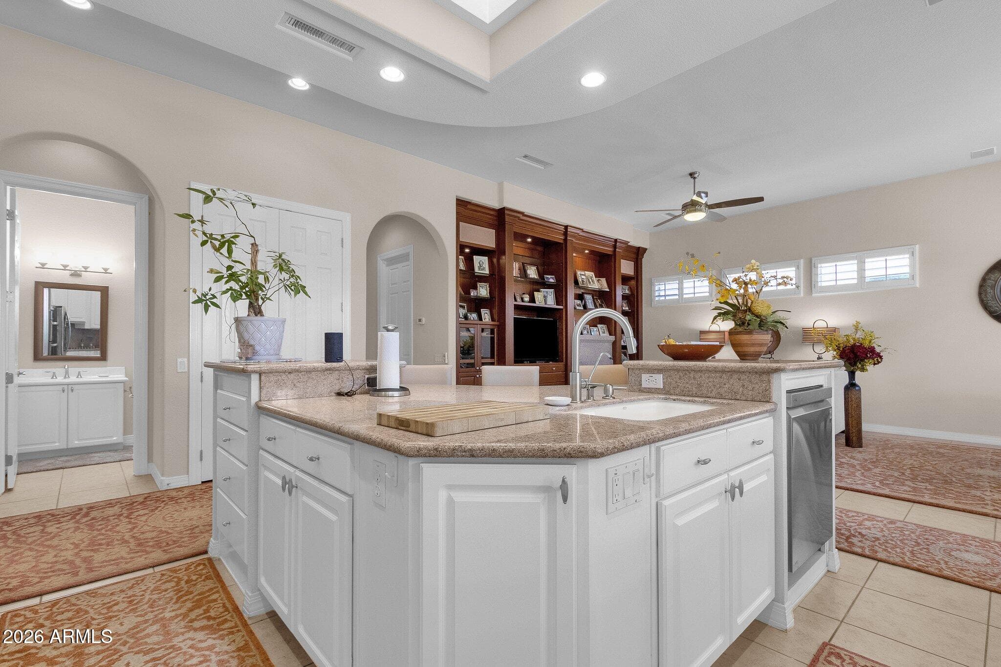 15819 W SILVER BREEZE Drive, Surprise, AZ 85374 — photo 5 of 28