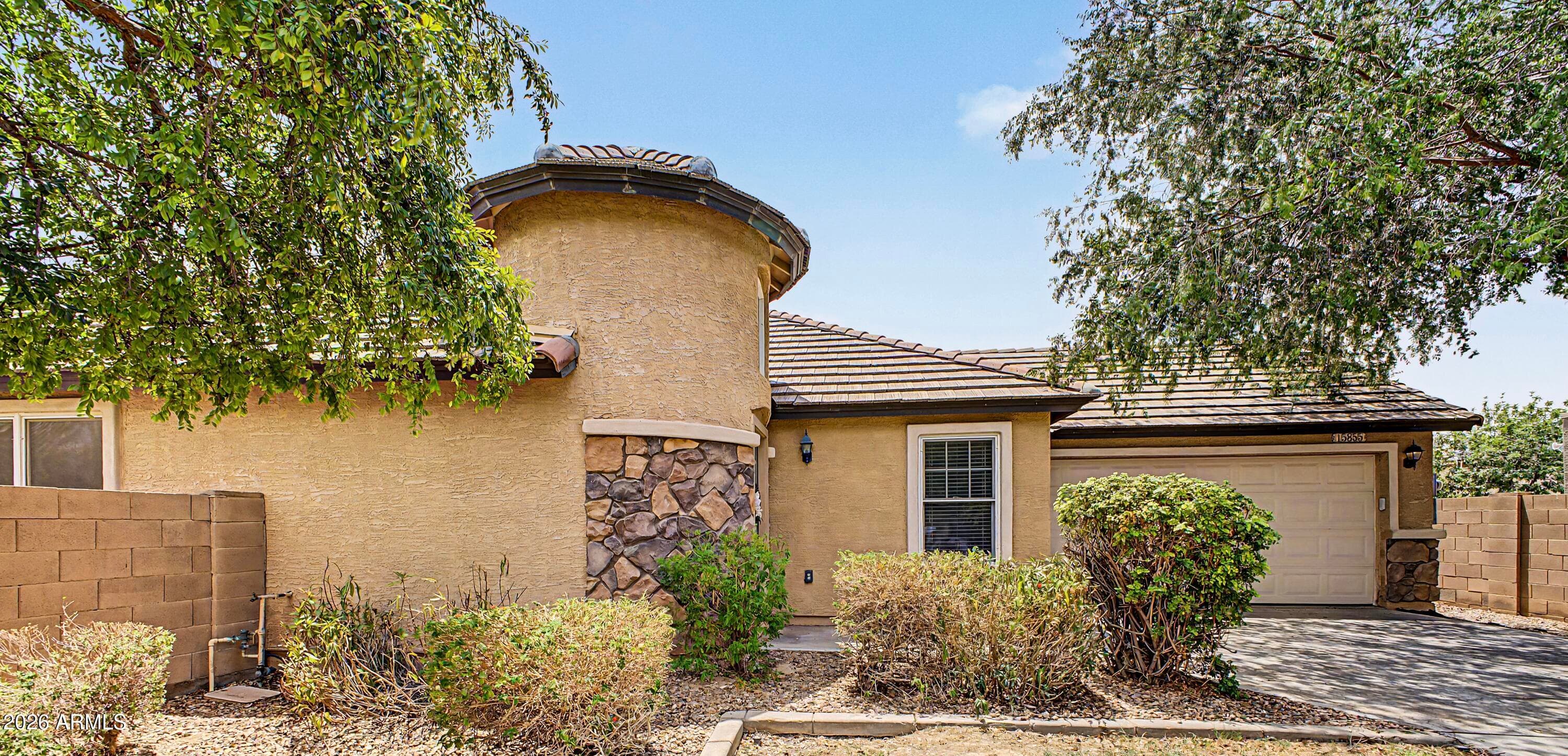 15855 N 171ST Drive, Surprise, AZ 85388 — photo 3 of 38
