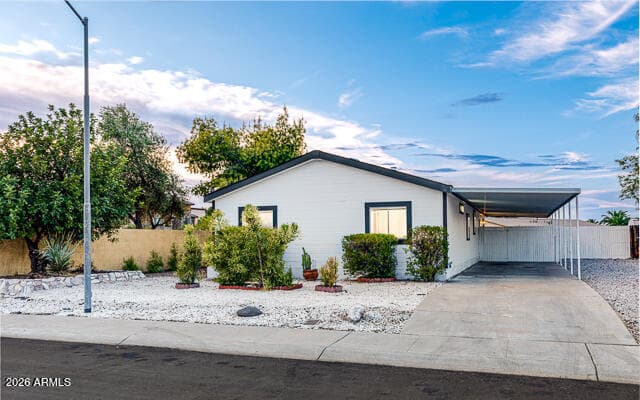 6674 W CAMINO SAN XAVIER, Glendale, AZ 85308 — photo 10 of 53