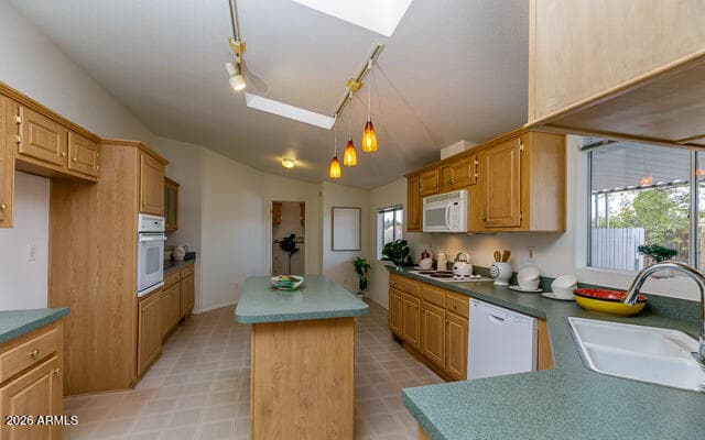 6674 W CAMINO SAN XAVIER, Glendale, AZ 85308 — photo 22 of 53