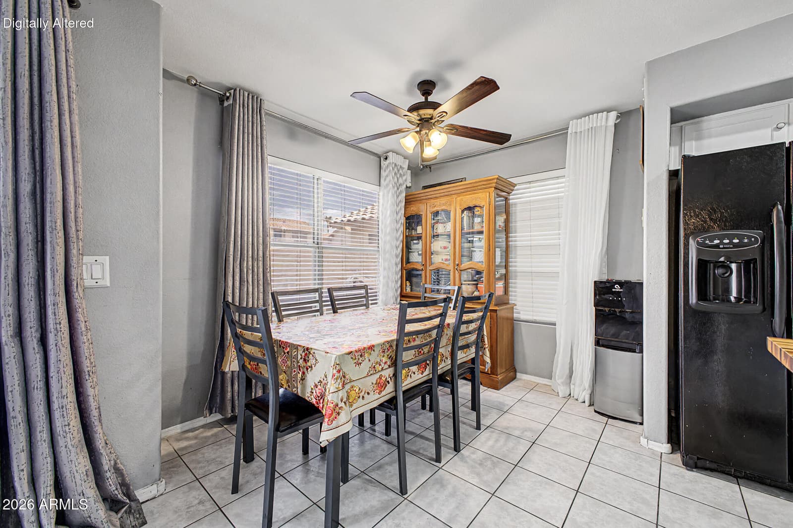 5758 W BROWN Street, Glendale, AZ 85302 — photo 13 of 44