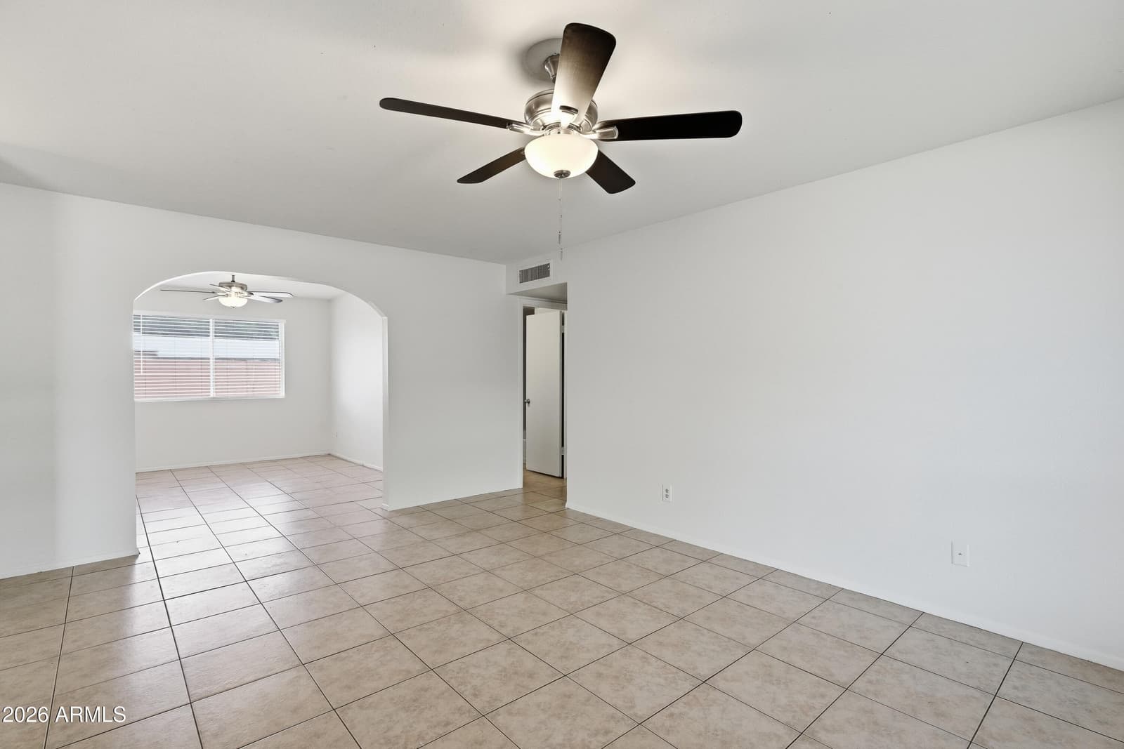 4616 W SAGUARO Drive, Glendale, AZ 85304 — photo 15 of 34