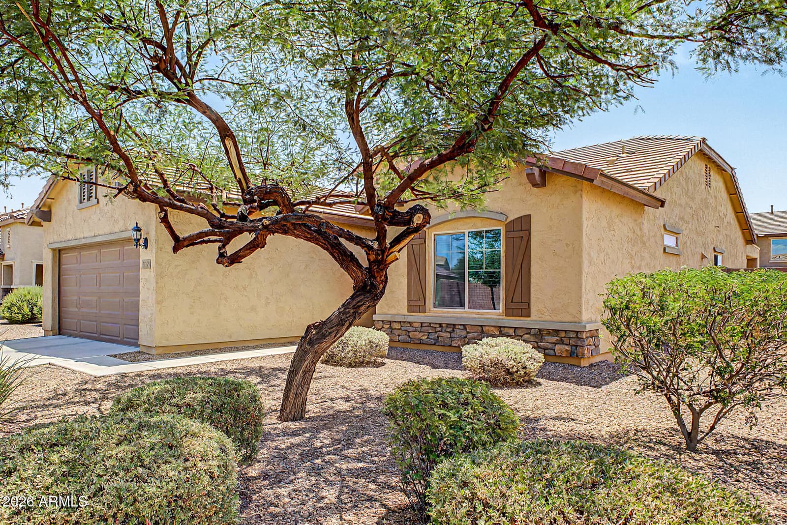 17549 W Pinnacle Vista Drive, Surprise, AZ 85387 — photo 2 of 41