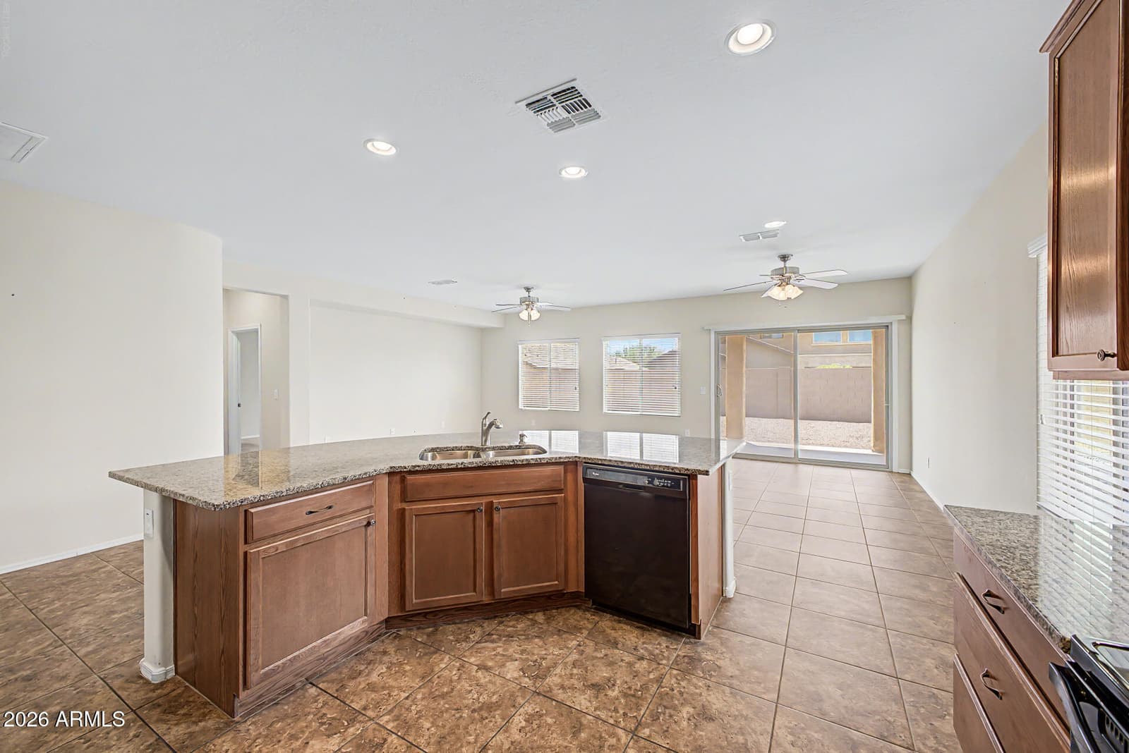 17549 W Pinnacle Vista Drive, Surprise, AZ 85387 — photo 16 of 41