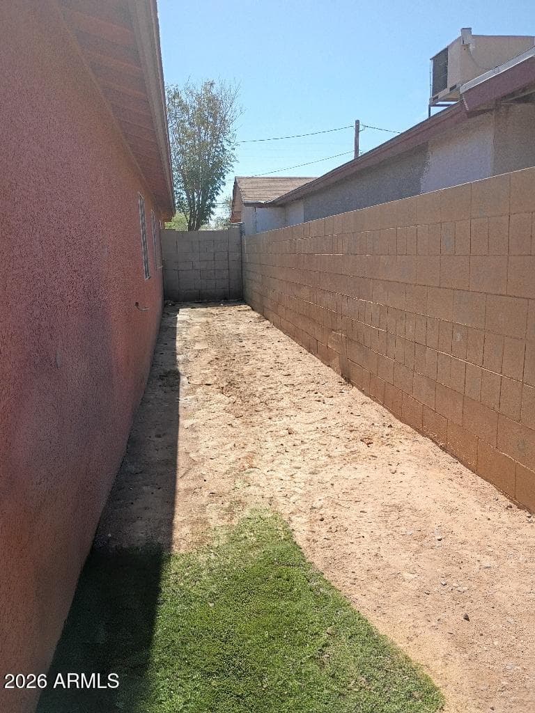 242 S WASHINGTON Street, Coolidge, AZ 85128 — photo 6 of 15