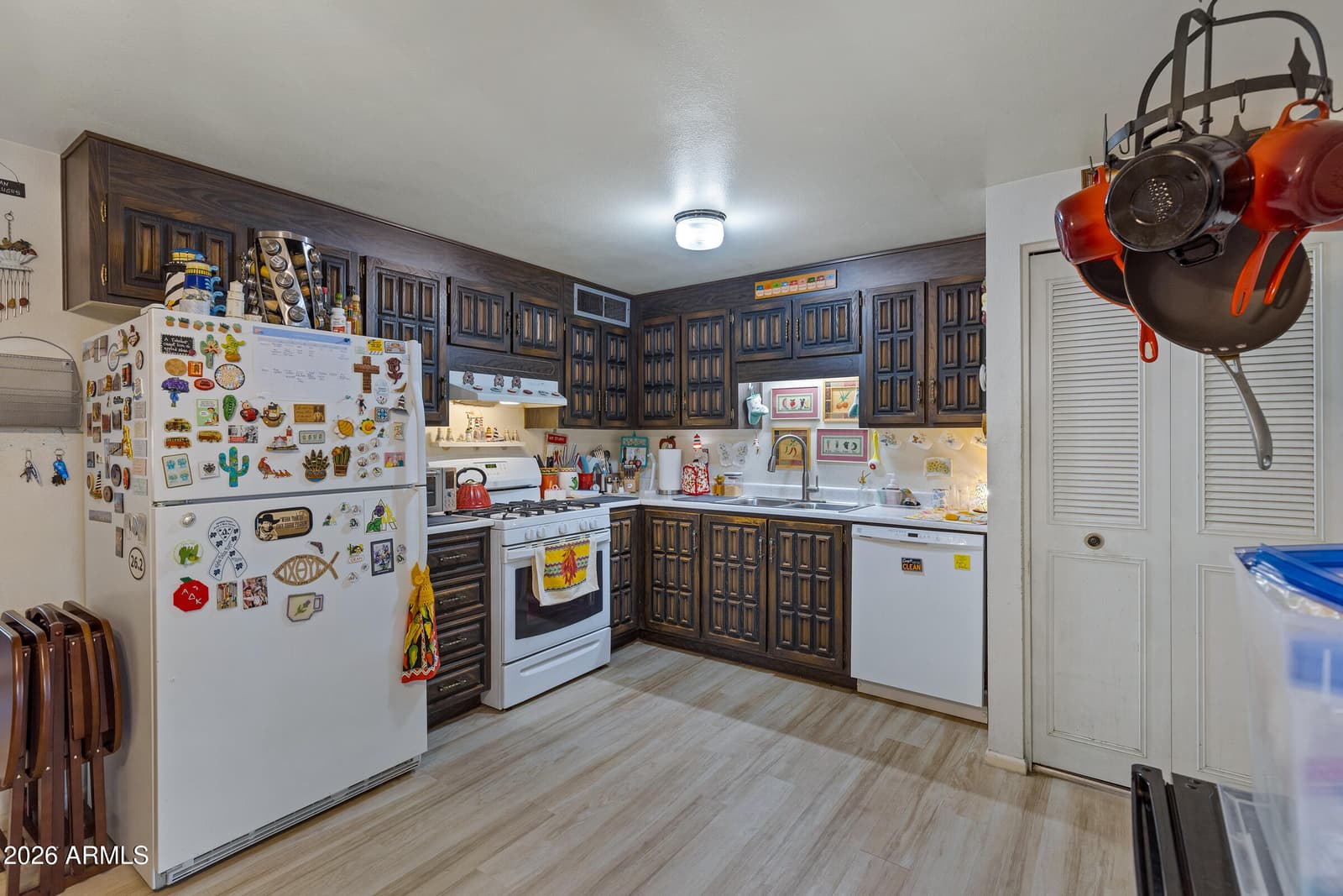 3602 E PERSHING Avenue, Phoenix, AZ 85032 — photo 6 of 26