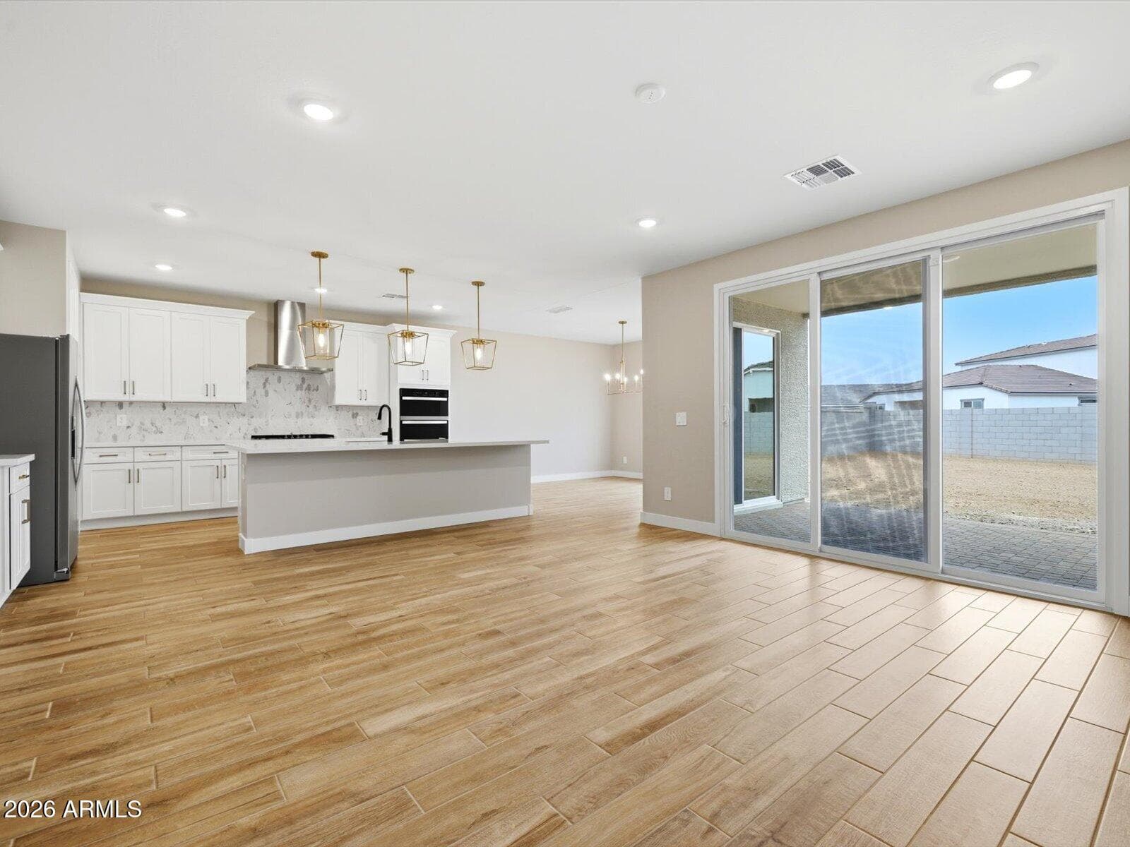 1069 W Haynes Way, Apache Junction, AZ 85120 — photo 3 of 50