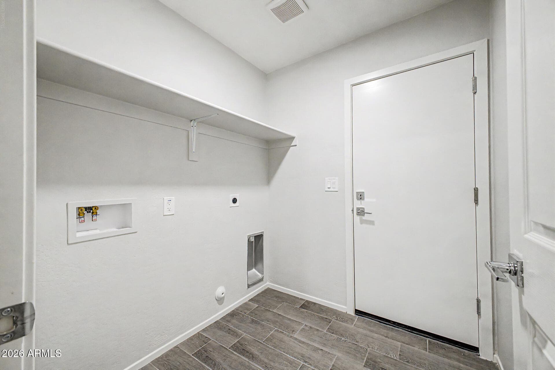 10590 W FERNANDO Drive, Arizona City, AZ 85123 — photo 27 of 33