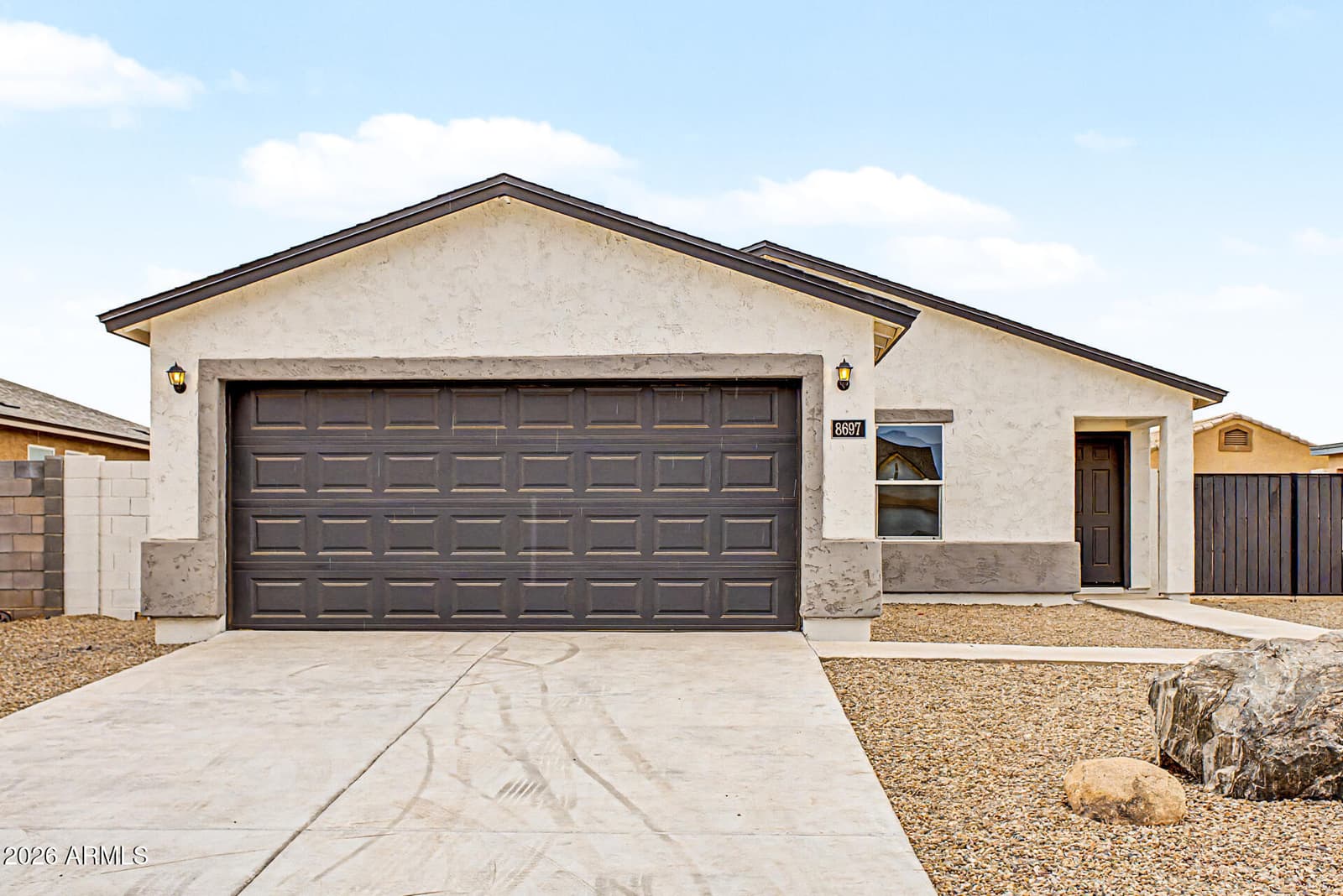 10590 W FERNANDO Drive, Arizona City, AZ 85123