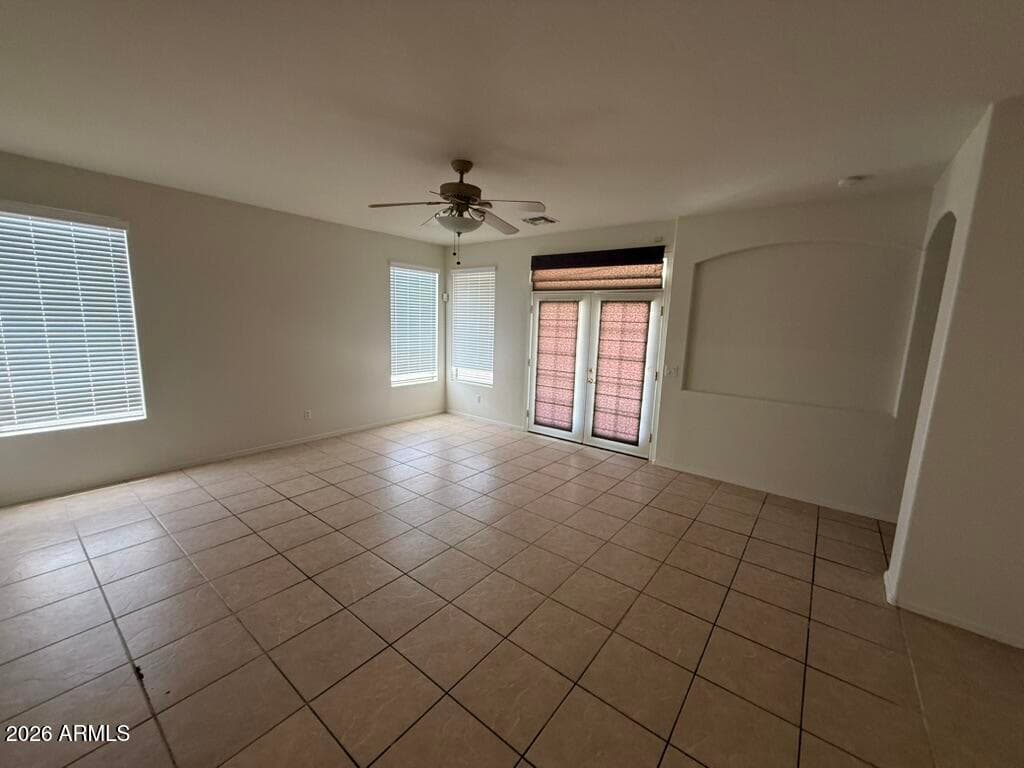 3242 N 125th Drive, Avondale, AZ 85392 — photo 7 of 12