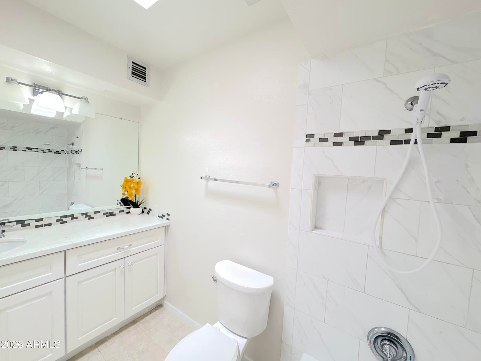 5970 W Augusta Avenue, Glendale, AZ 85301 — photo 6 of 14