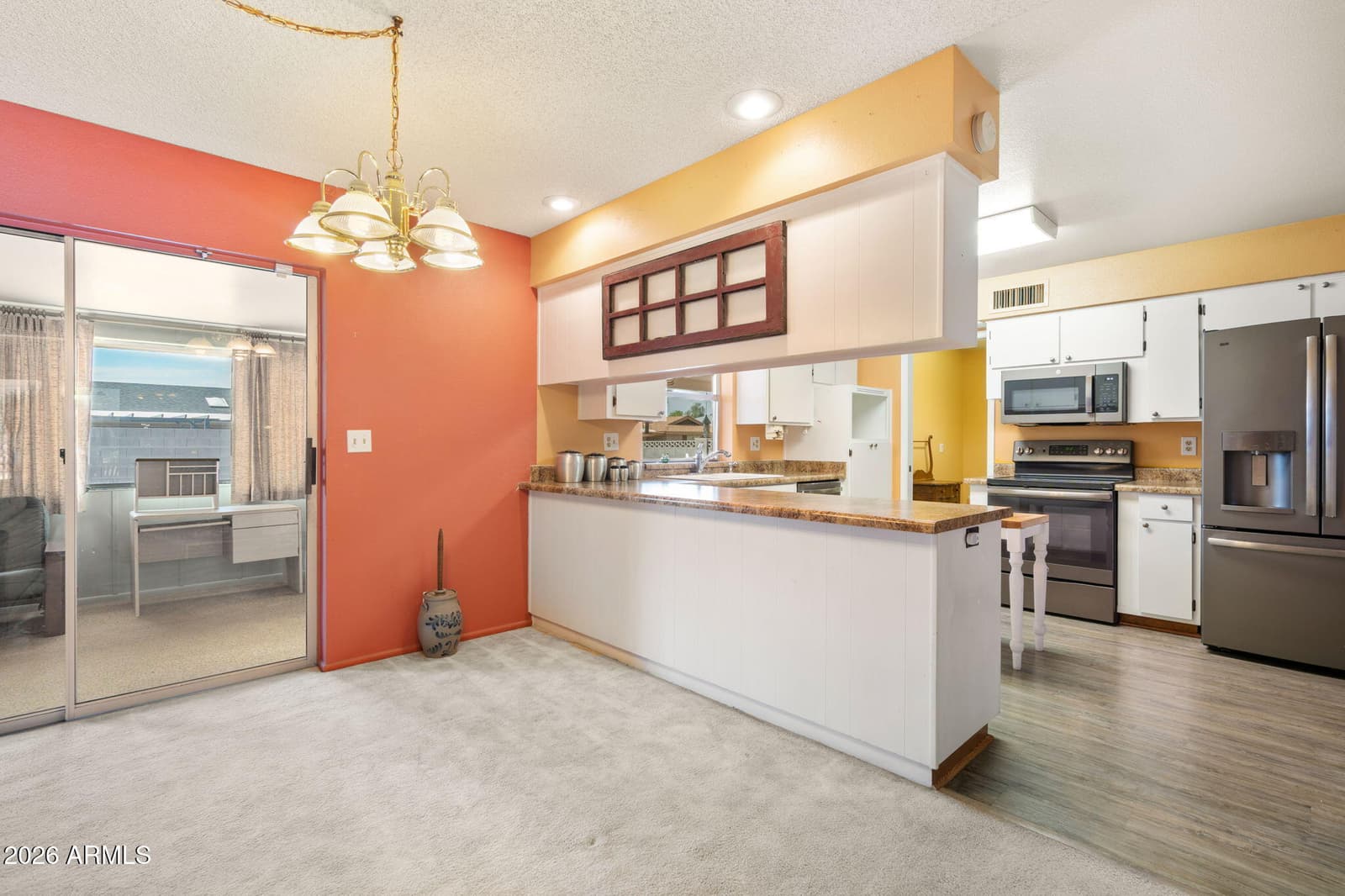 4733 E FLORIAN Circle, Mesa, AZ 85206 — photo 12 of 40