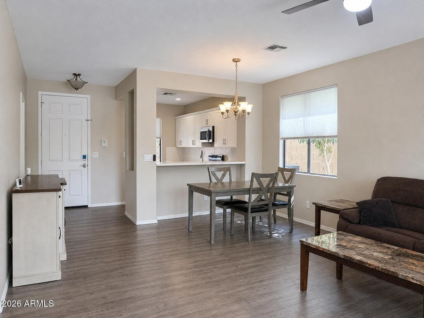 2568 W BISBEE Way, Phoenix, AZ 85086 — photo 10 of 35