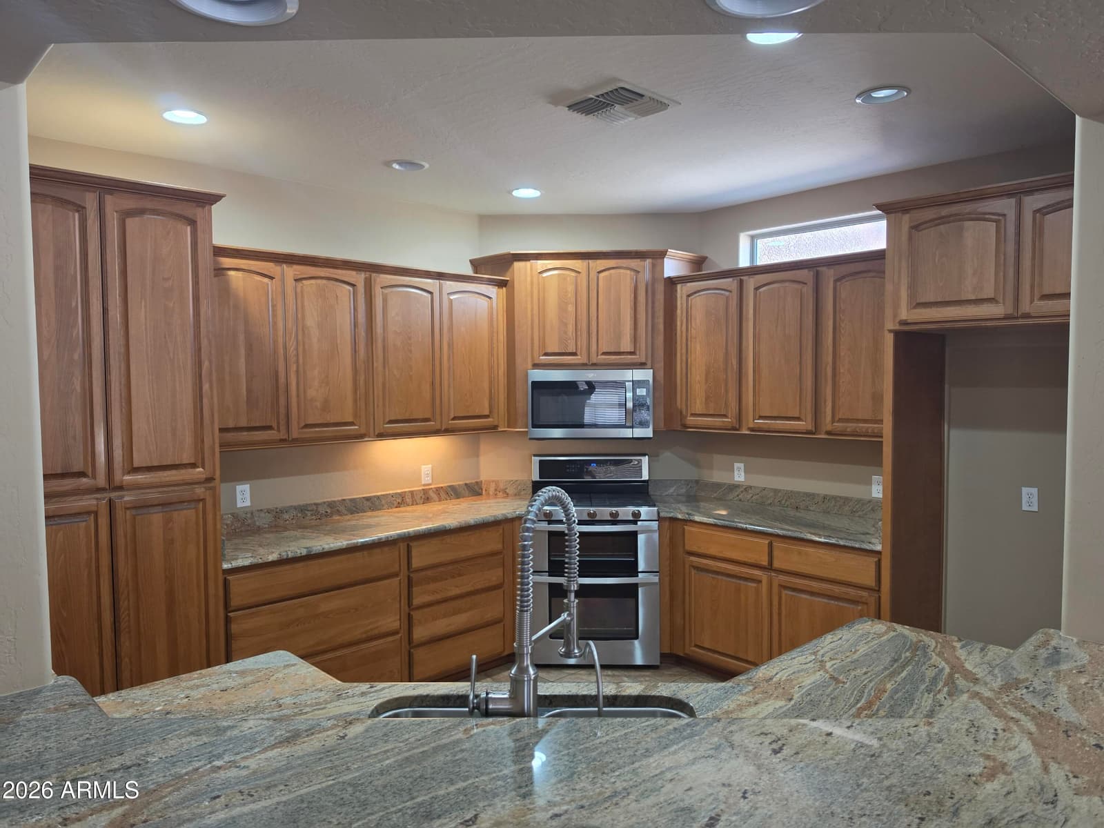 119 W ROCK CREEK Place, Casa Grande, AZ 85122 — photo 13 of 48