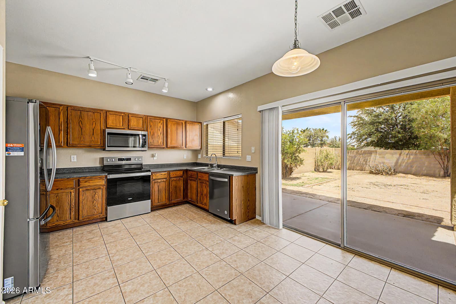 1268 W FRUIT TREE Lane, San Tan Valley, AZ 85143 — photo 14 of 40