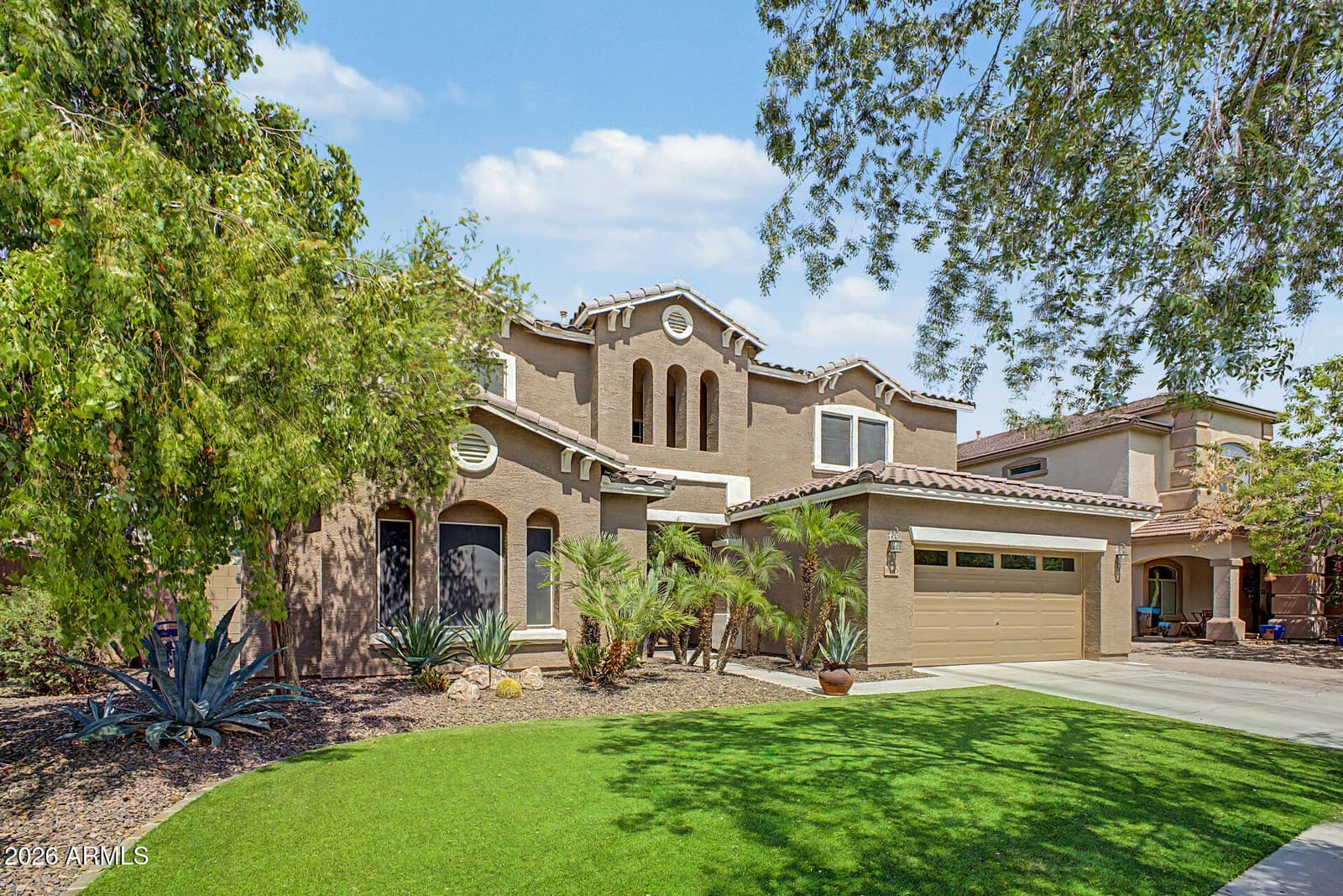 6183 S BANNING Street, Gilbert, AZ 85298 — photo 2 of 54