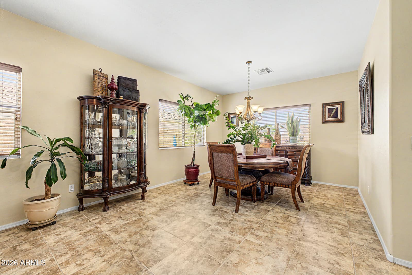 6183 S BANNING Street, Gilbert, AZ 85298 — photo 9 of 54