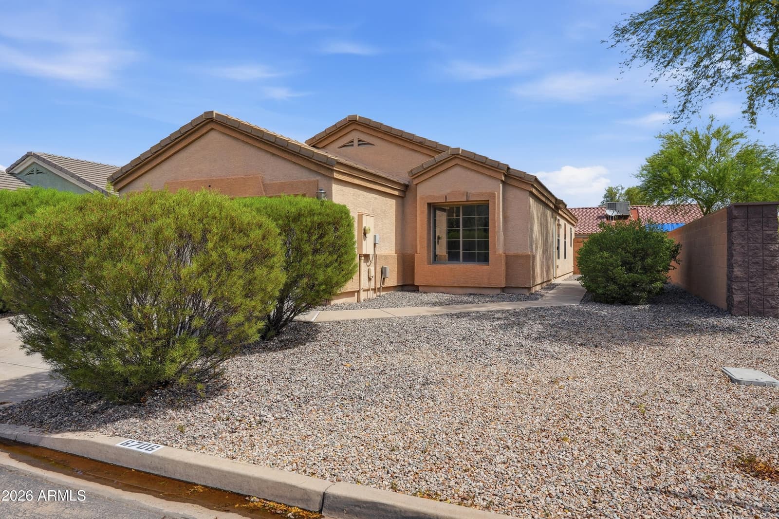 6706 E ESCAPE Avenue, Florence, AZ 85132 — photo 3 of 28