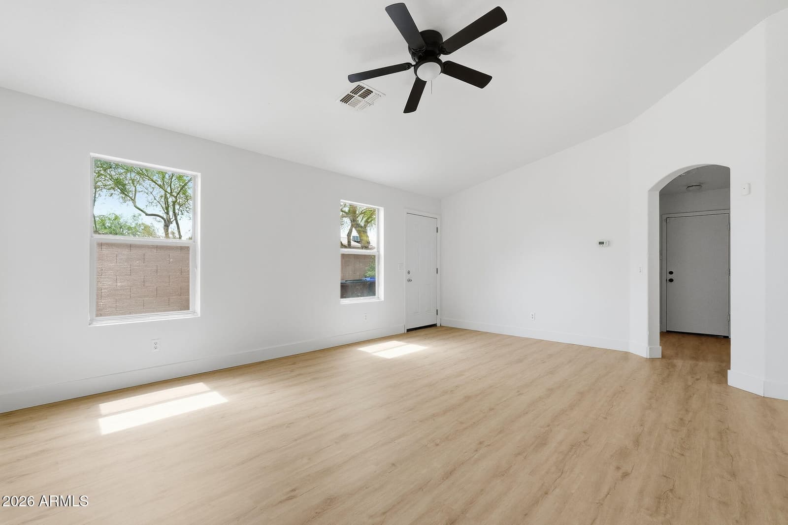 6706 E ESCAPE Avenue, Florence, AZ 85132 — photo 8 of 28