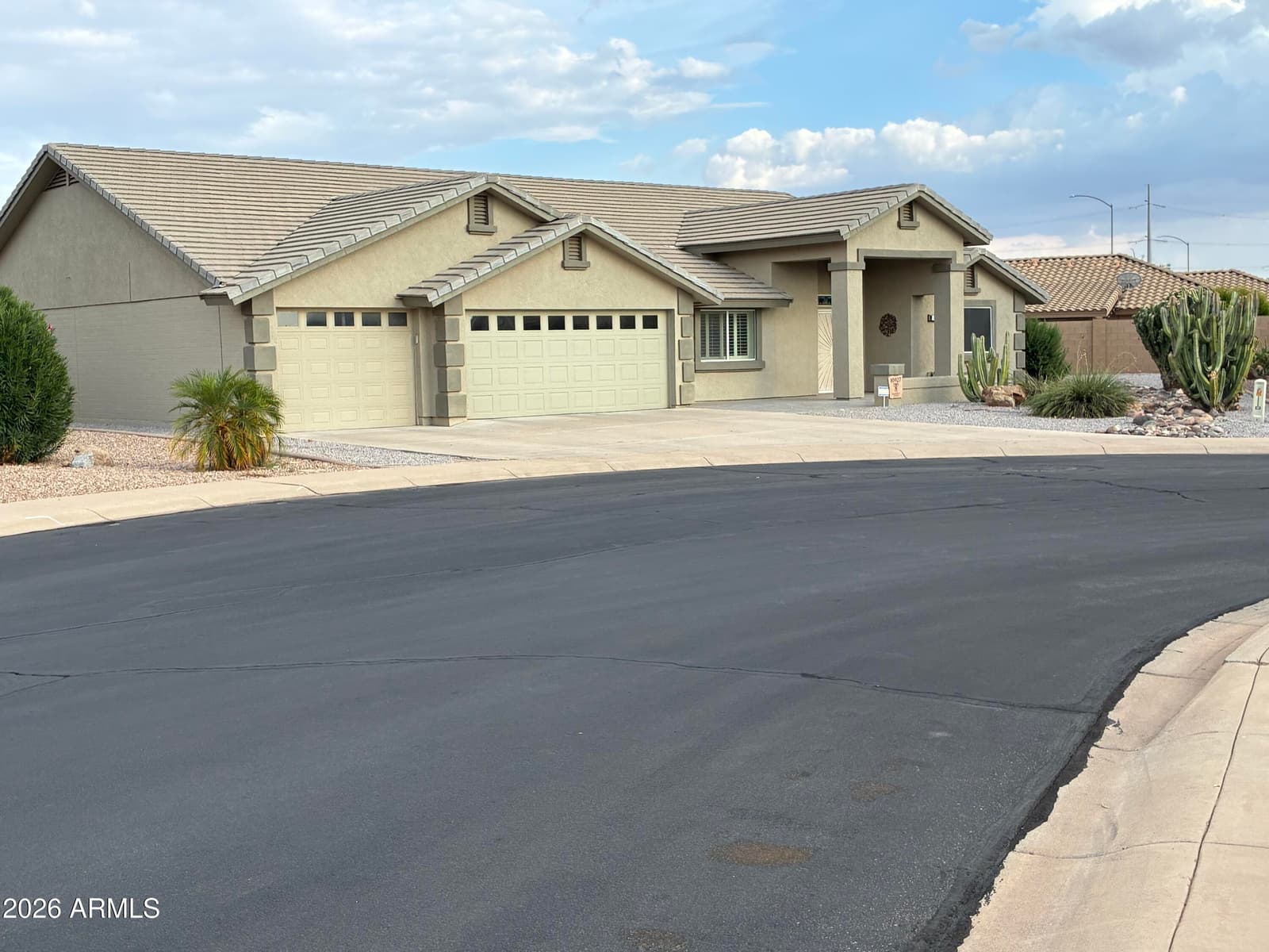 10927 E OCASO Avenue, Mesa, AZ 85212 — photo 1 of 52