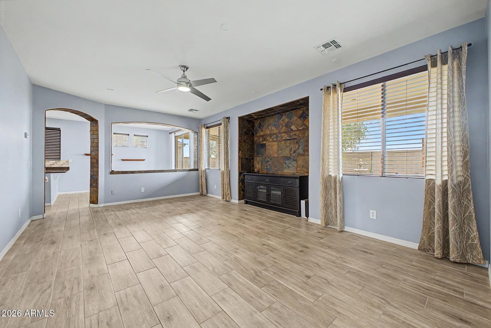 6820 W Pleasant Lane, Laveen, AZ 85339 — photo 11 of 41