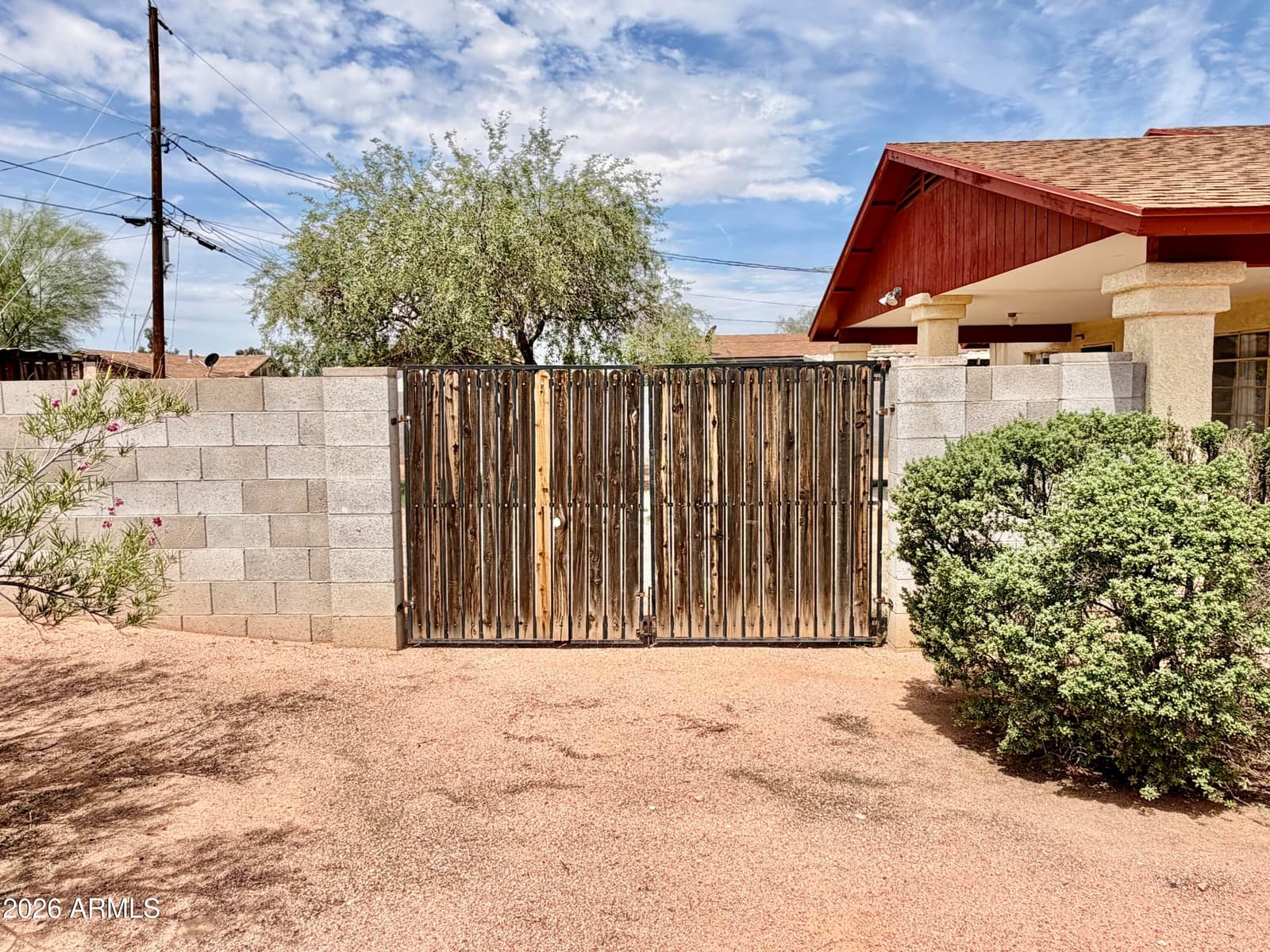 1459 N FRENCH Street, Casa Grande, AZ 85122 — photo 6 of 19