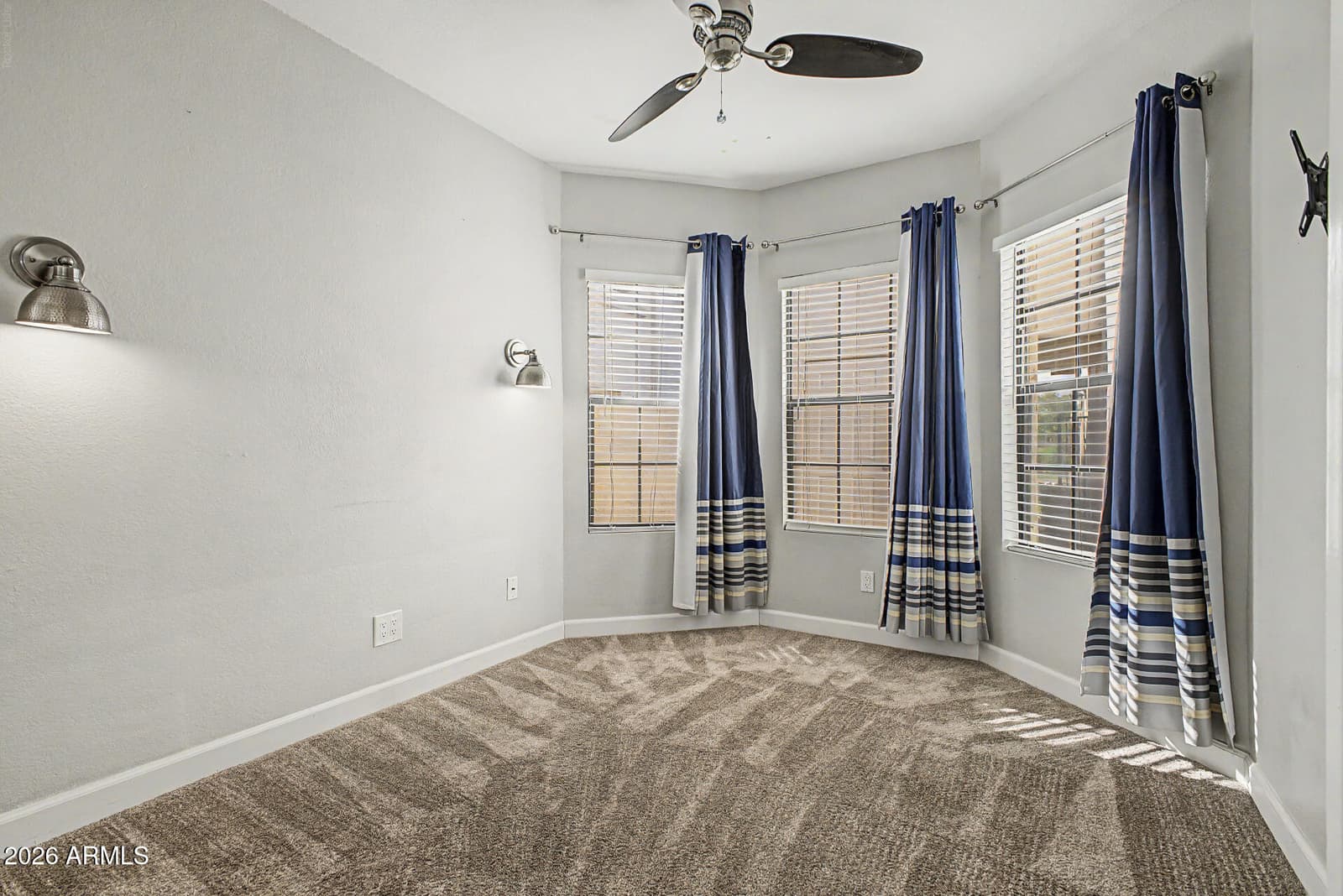1843 E SARAH Lane, Tempe, AZ 85284 — photo 22 of 32