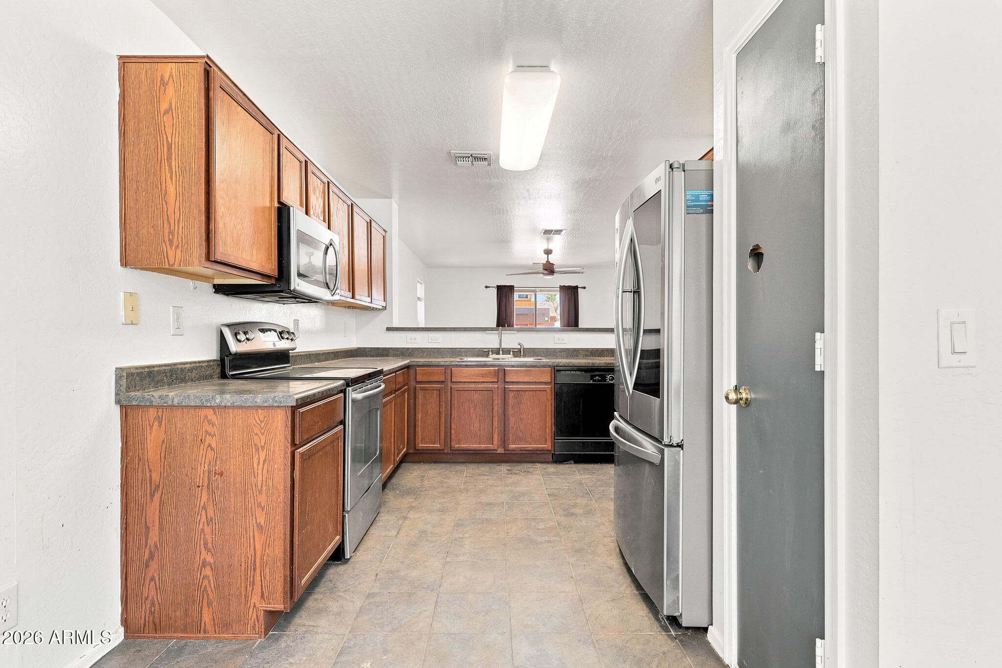 2153 W ROOSEVELT Avenue, Coolidge, AZ 85128 — photo 14 of 41