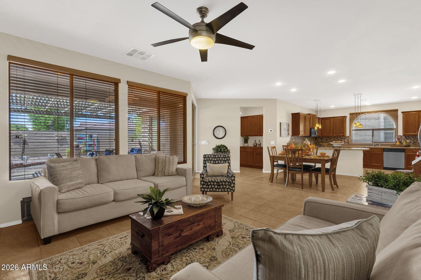 5460 S MARIGOLD Way, Gilbert, AZ 85298 — photo 3 of 24