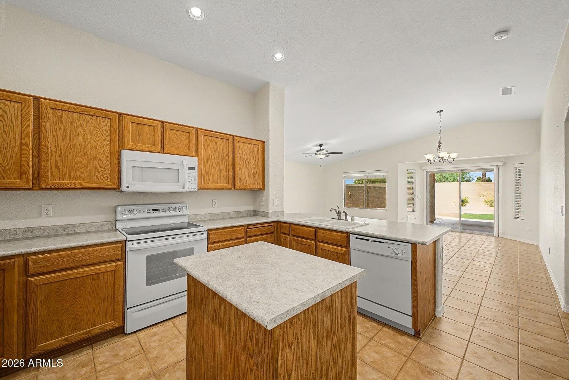 19559 N 107th Drive, Peoria, AZ 85373 — photo 7 of 34