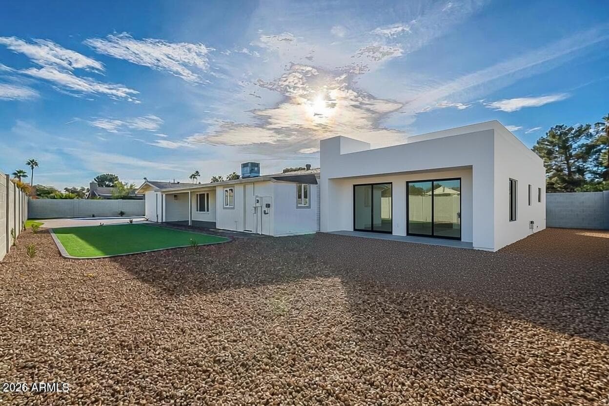 5050 E PARADISE Drive, Scottsdale, AZ 85254 — photo 5 of 13