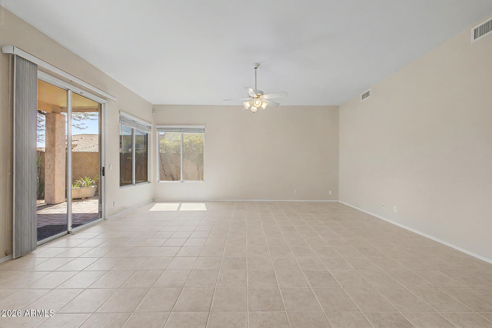 333 W DUBLIN Street, Gilbert, AZ 85233 — photo 6 of 29