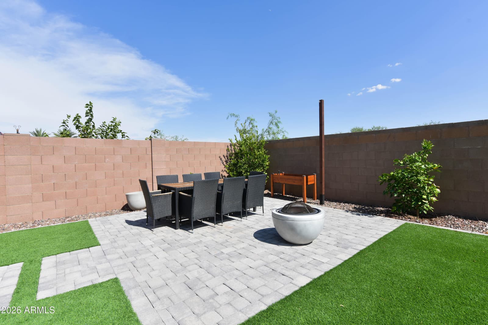 3747 E WOOLYSTAR Lane, San Tan Valley, AZ 85140 — photo 28 of 30