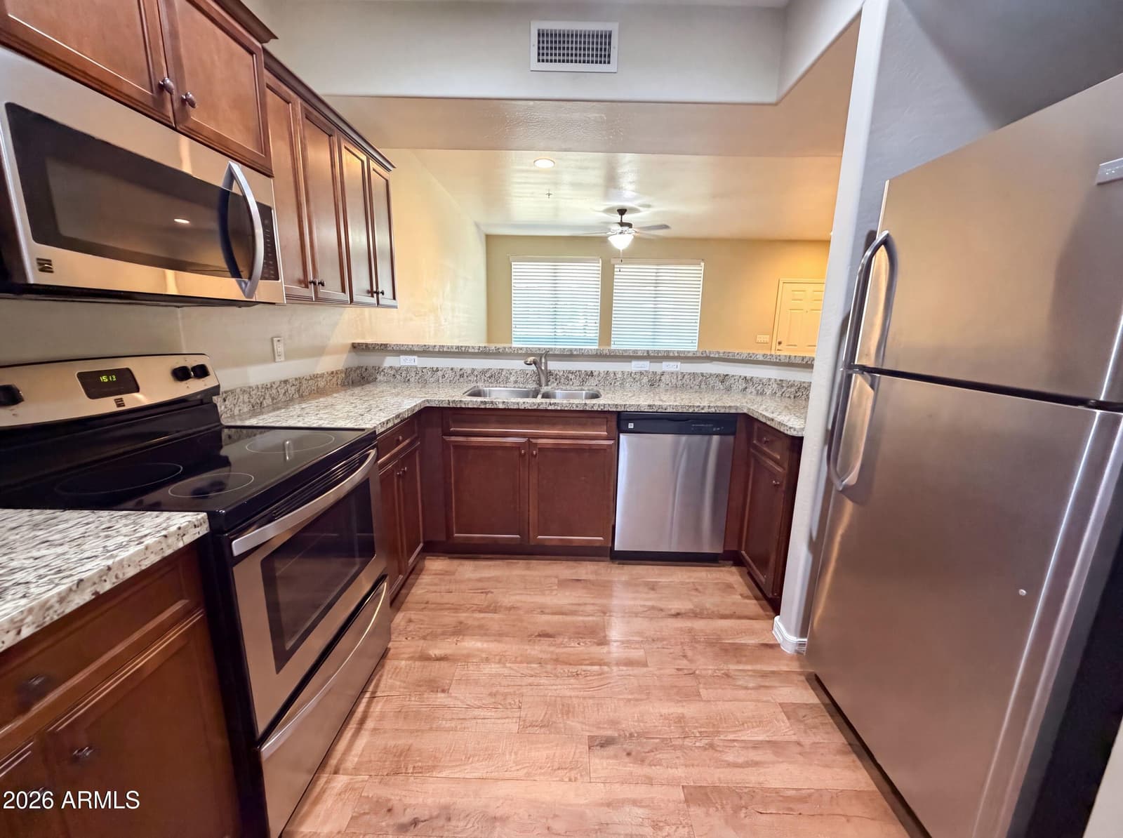 21655 N 36TH Avenue 103, Glendale, AZ 85308 — photo 2 of 20
