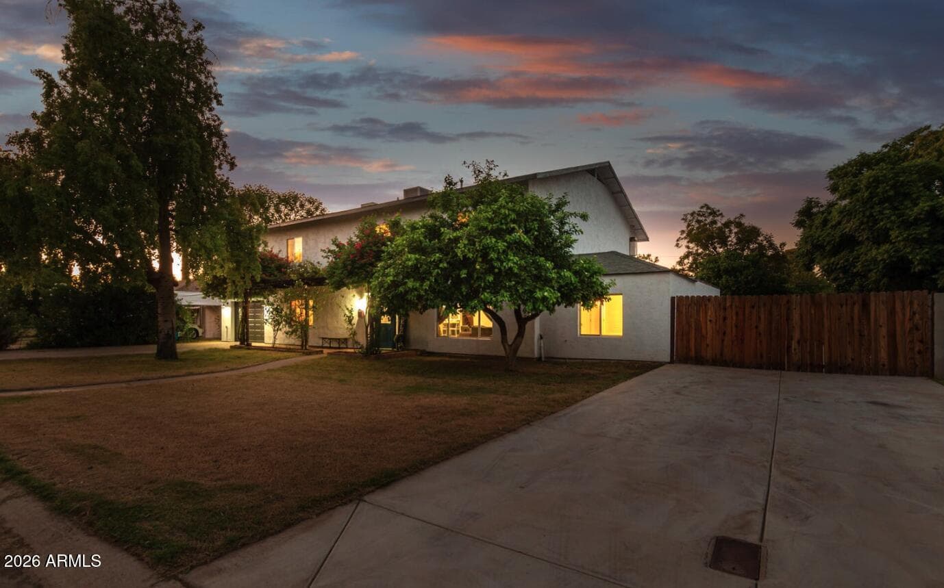 2340 W SOLANO Drive, Phoenix, AZ 85015 — photo 7 of 53