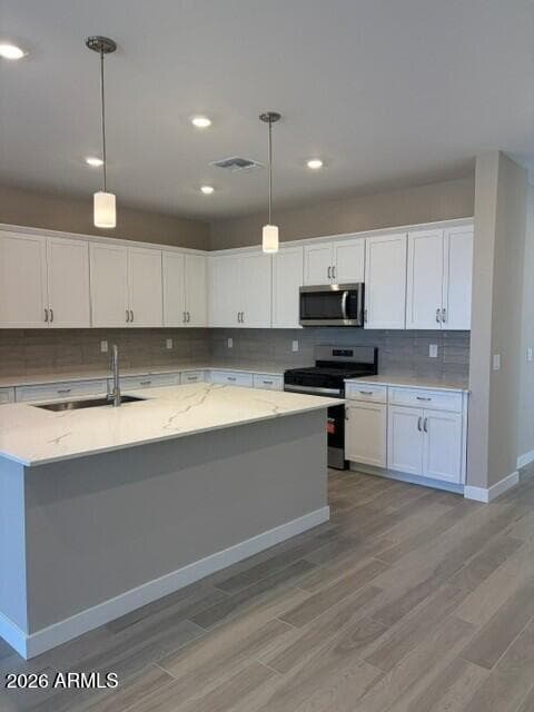 2870 E PADUA Avenue, San Tan Valley, AZ 85143 — photo 2 of 9