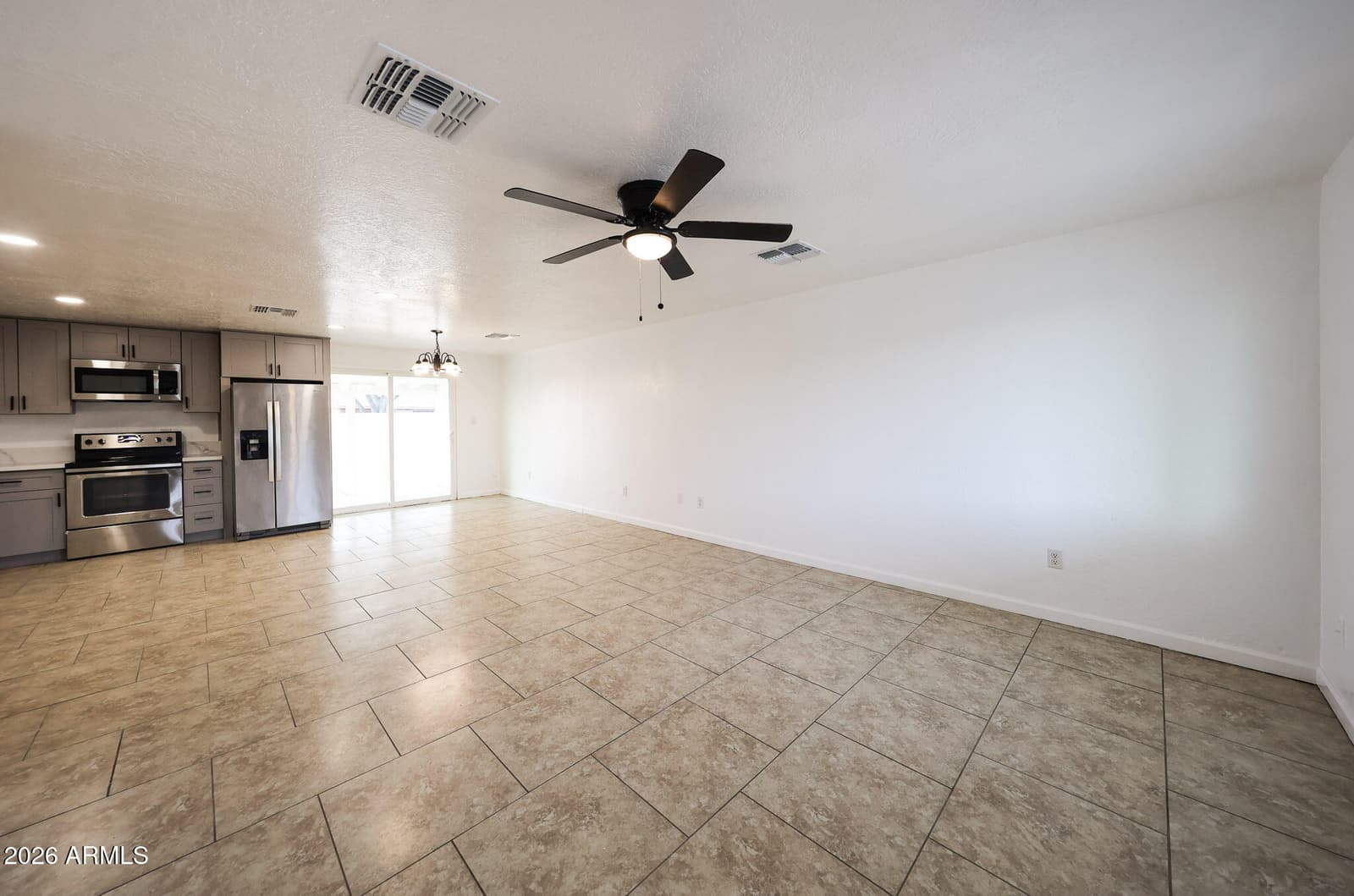 6531 W GRANADA Road, Phoenix, AZ 85035 — photo 4 of 40